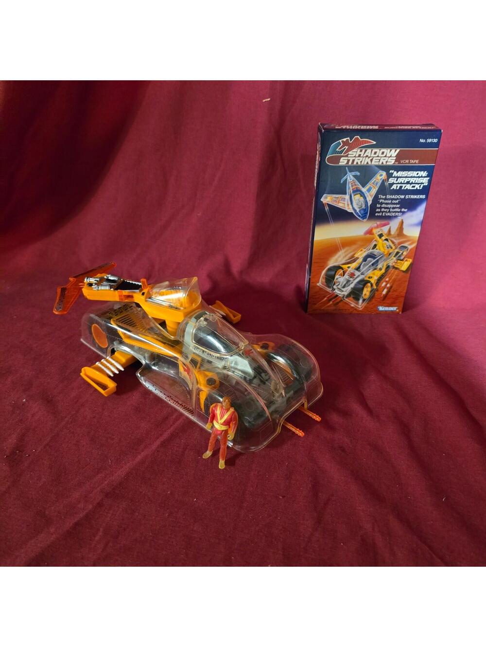 Shadow Strikers TYPHOON Racer w/ Lance Heaton Kenner 1990 Complete With VHS